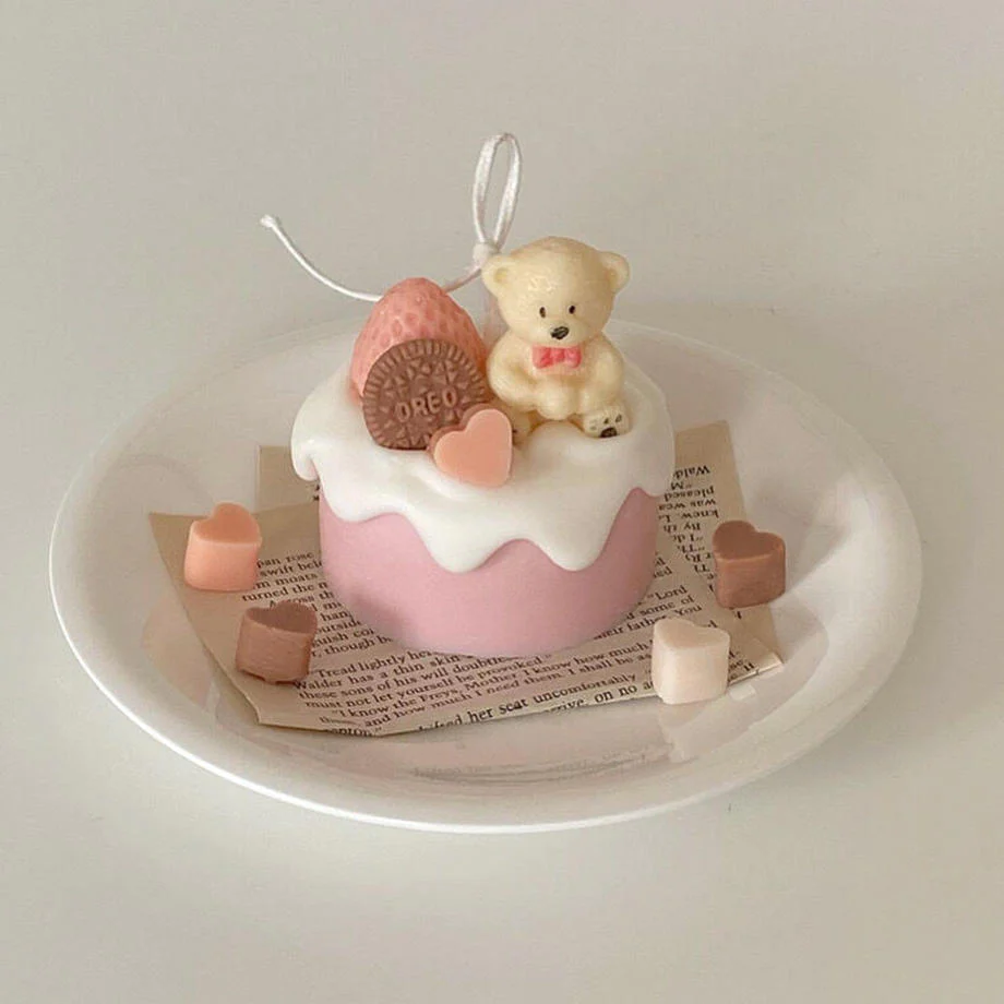 creamy cream bear candle